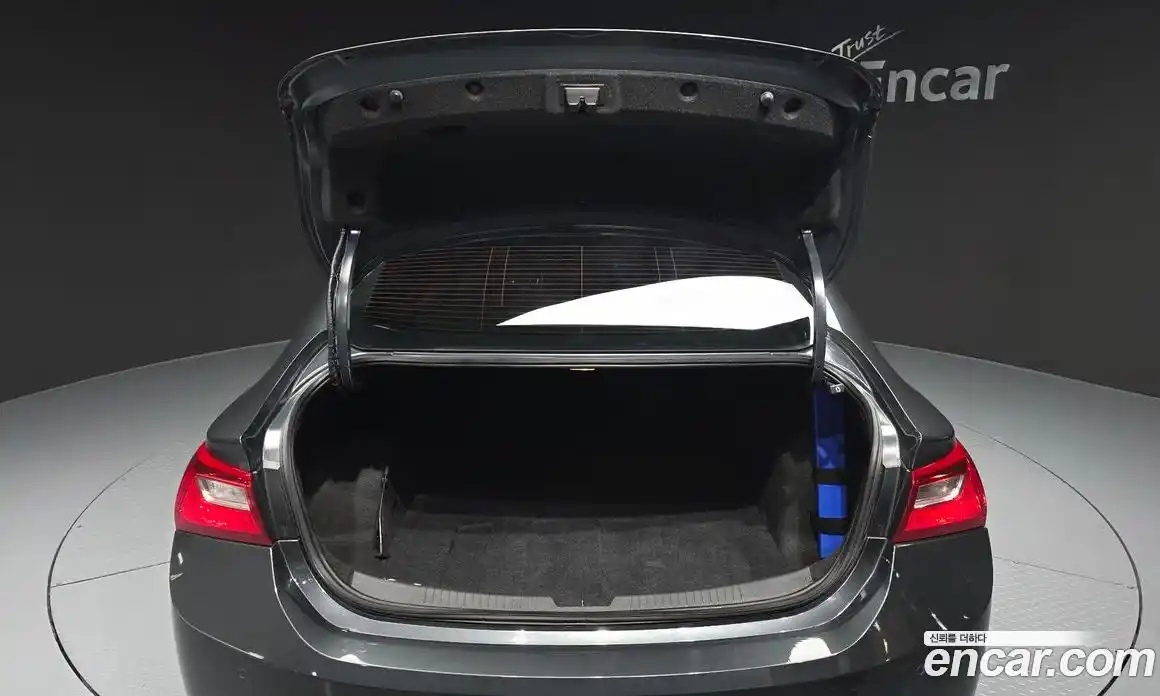 Chevrolet Malibu 2017 2.0 Автомат в Москве № 96384, фото 13