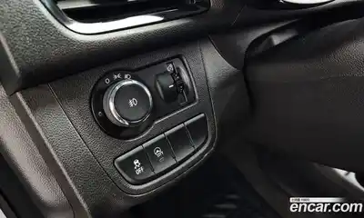 Chevrolet Spark 2016 1.0 Автомат в Москве № 104864, миниатюра 11