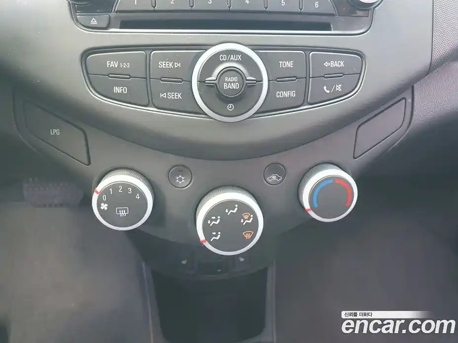 Chevrolet Spark 2013 1.0 Автомат в Москве № 105097, фото 18