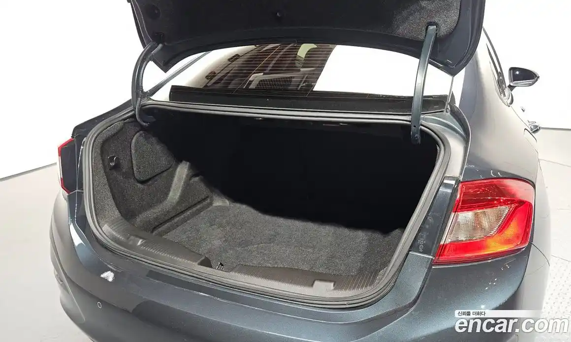 Chevrolet Cruze 2017 1.4 Автомат в Москве № 105105, фото 9