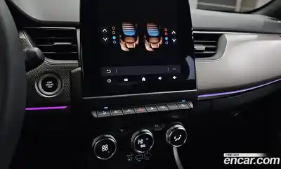 Renault XM3 2024 1.6 Автомат в Москве № 106047, миниатюра 4