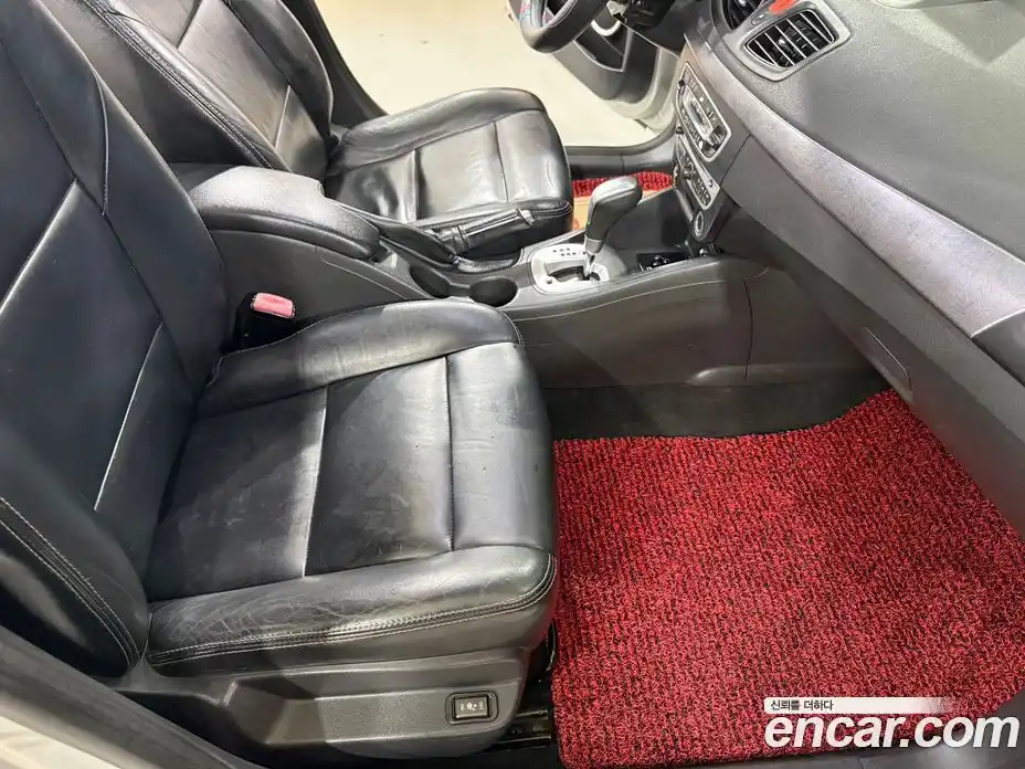 Renault SM3 2010 1.6 Автомат в Москве № 106317, фото 13