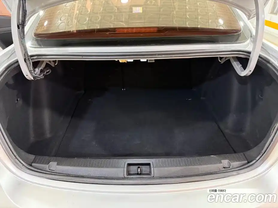 Renault SM3 2010 1.6 Автомат в Москве № 106317, фото 16