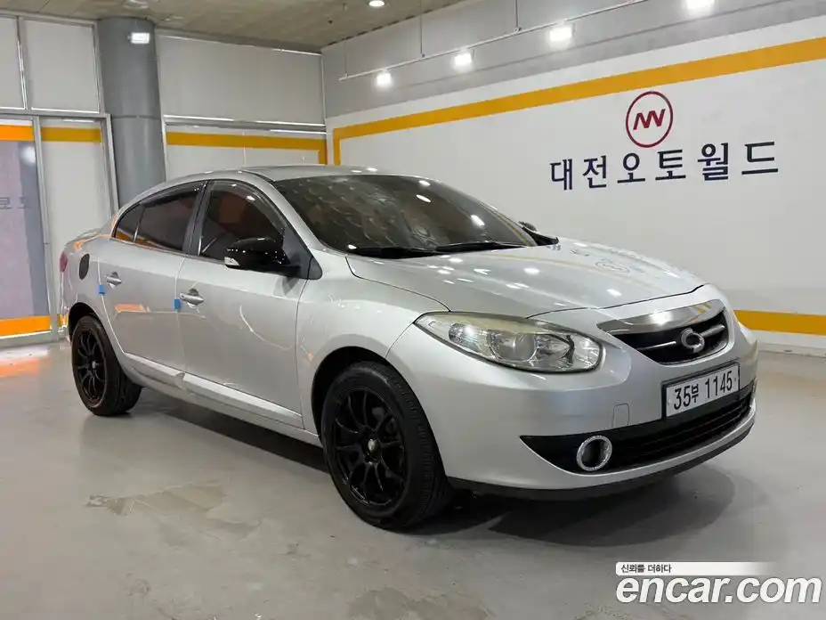 Renault SM3 2010 1.6 Автомат в Москве № 106317, фото 3