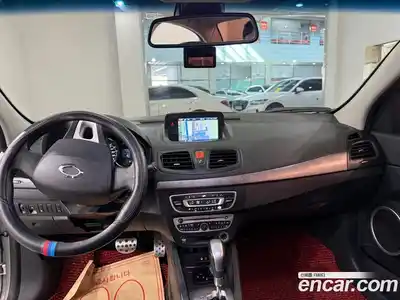 Renault SM3 2010 1.6 Автомат в Москве № 106317, миниатюра 7