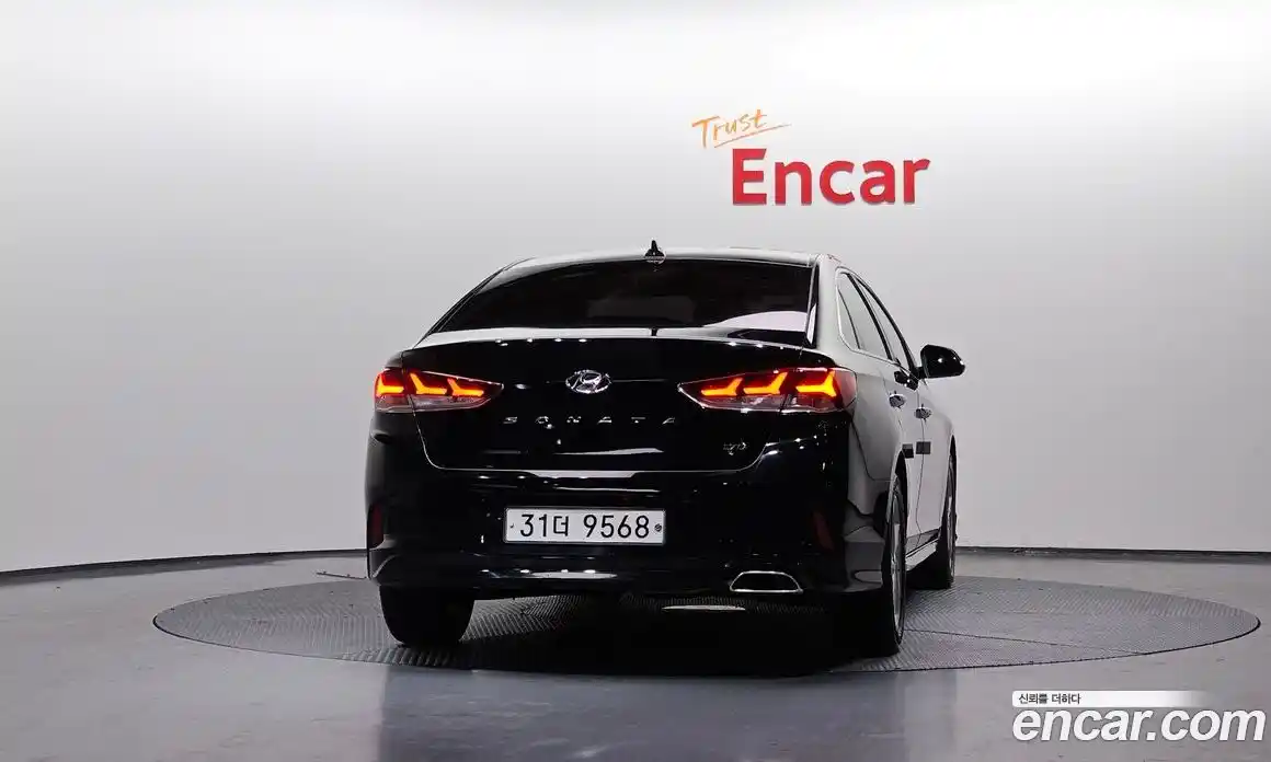 Hyundai Sonata 2019 1.7 Автомат в Москве № 107915, фото 18