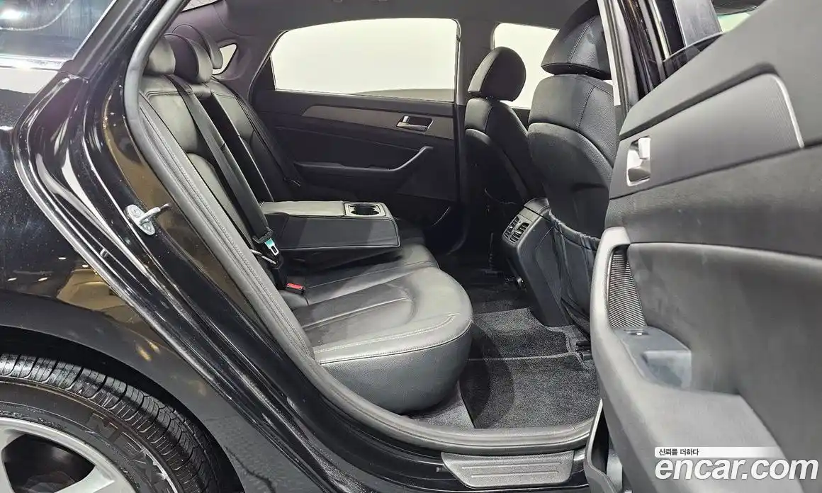 Hyundai Sonata 2019 1.7 Автомат в Москве № 107915, фото 19