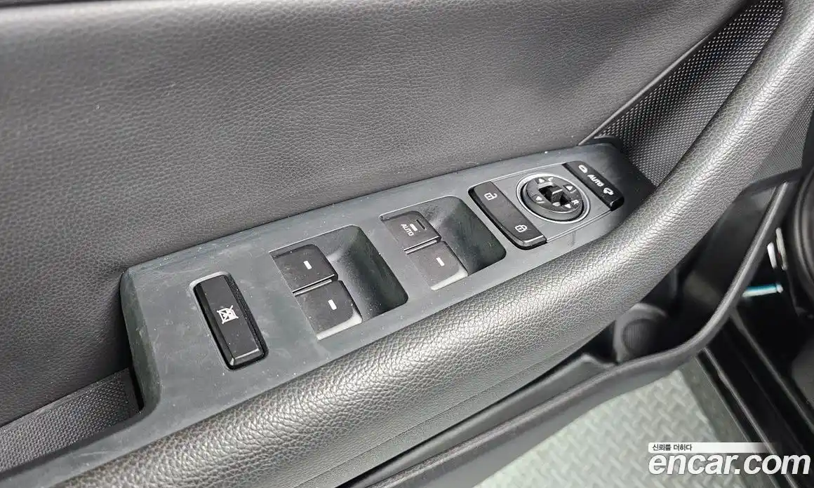 Hyundai Sonata 2019 1.7 Автомат в Москве № 107915, фото 3