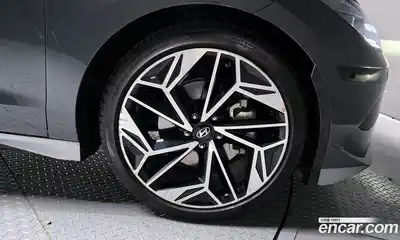 Hyundai Ioniq 6 2023 0.1 Автомат в Москве № 108771, миниатюра 5