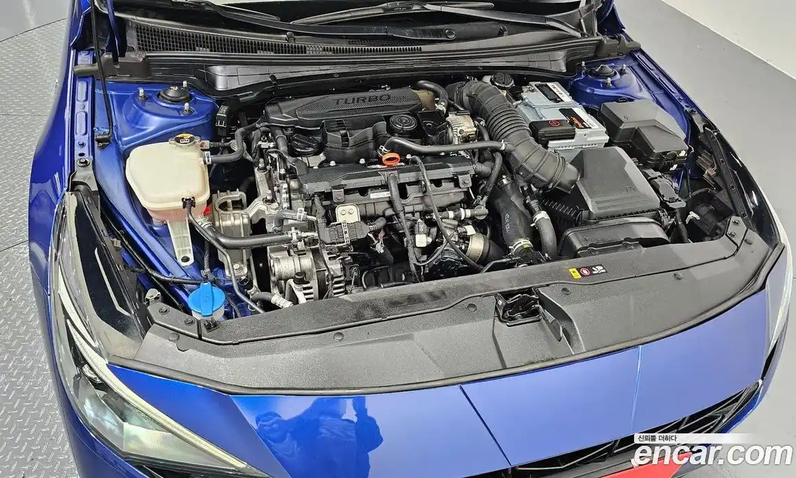 Hyundai Avante 2021 1.6 Автомат в Москве № 113136, фото 3