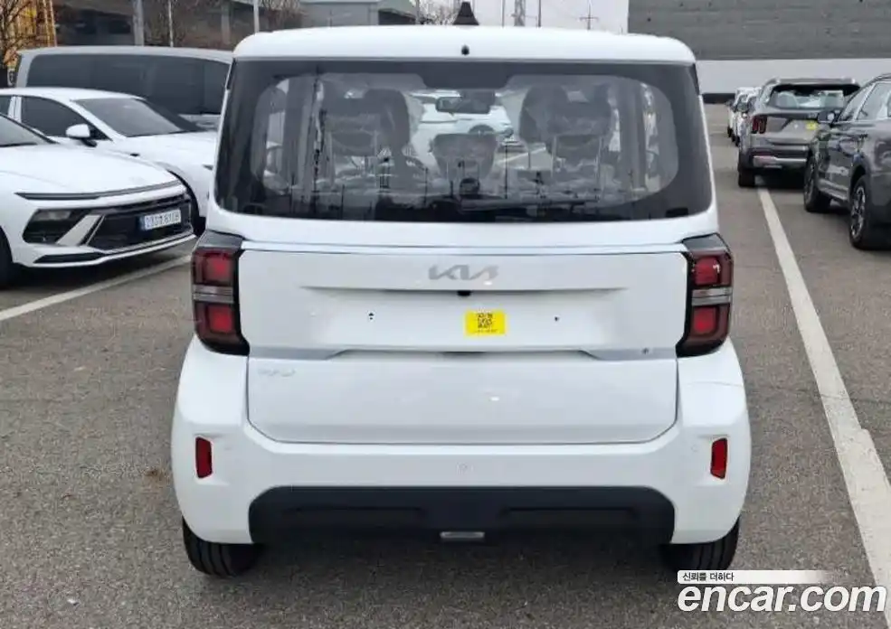 Kia Ray 2026 1.0 Автомат в Москве № 113863, фото 3