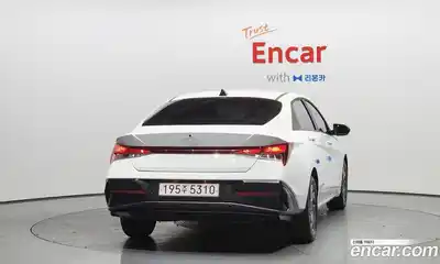 Hyundai Avante 2026 1.6 Автомат в Москве № 119866, миниатюра 9