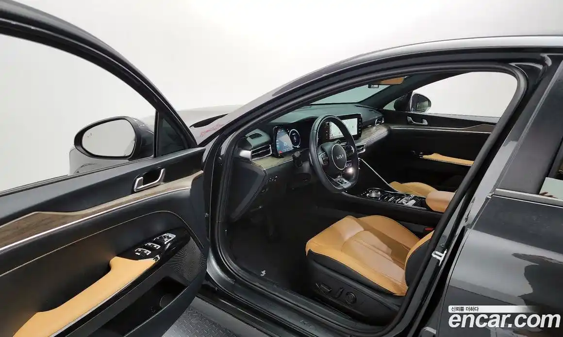 Kia K5 2022 1.6 Автомат в Москве № 120153, фото 11