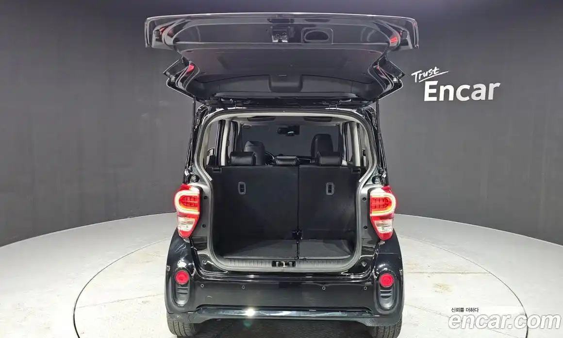 Kia Ray 2022 1.0 Автомат в Москве № 120162, фото 11