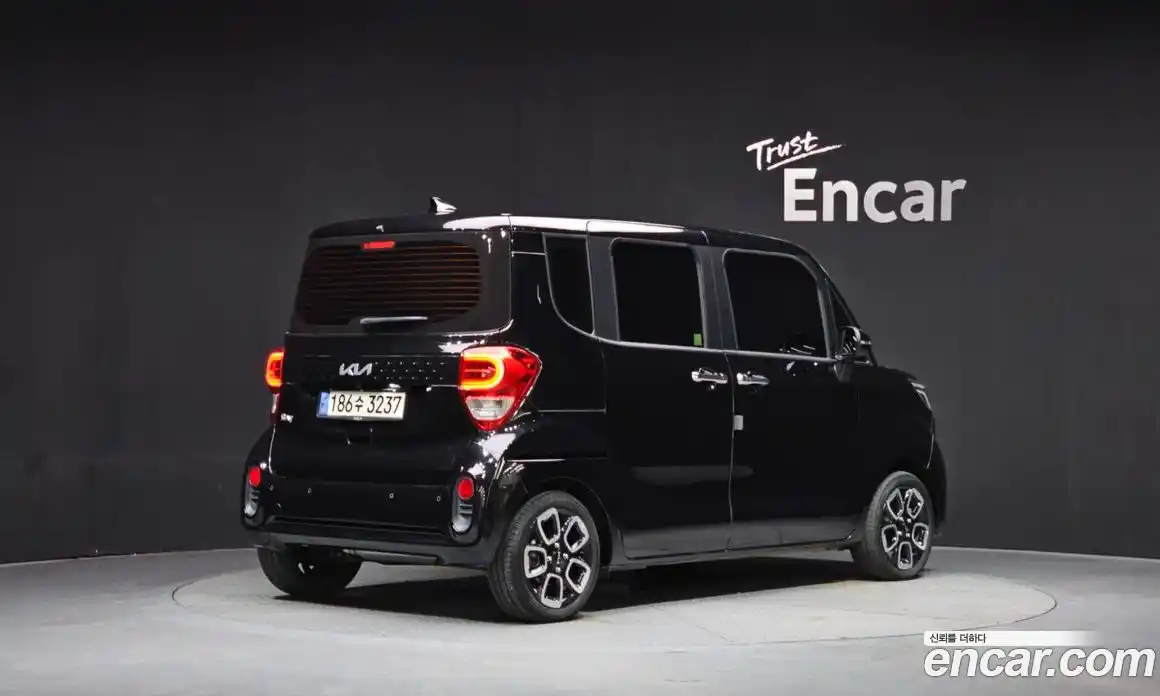 Kia Ray 2022 1.0 Автомат в Москве № 120162, фото 15