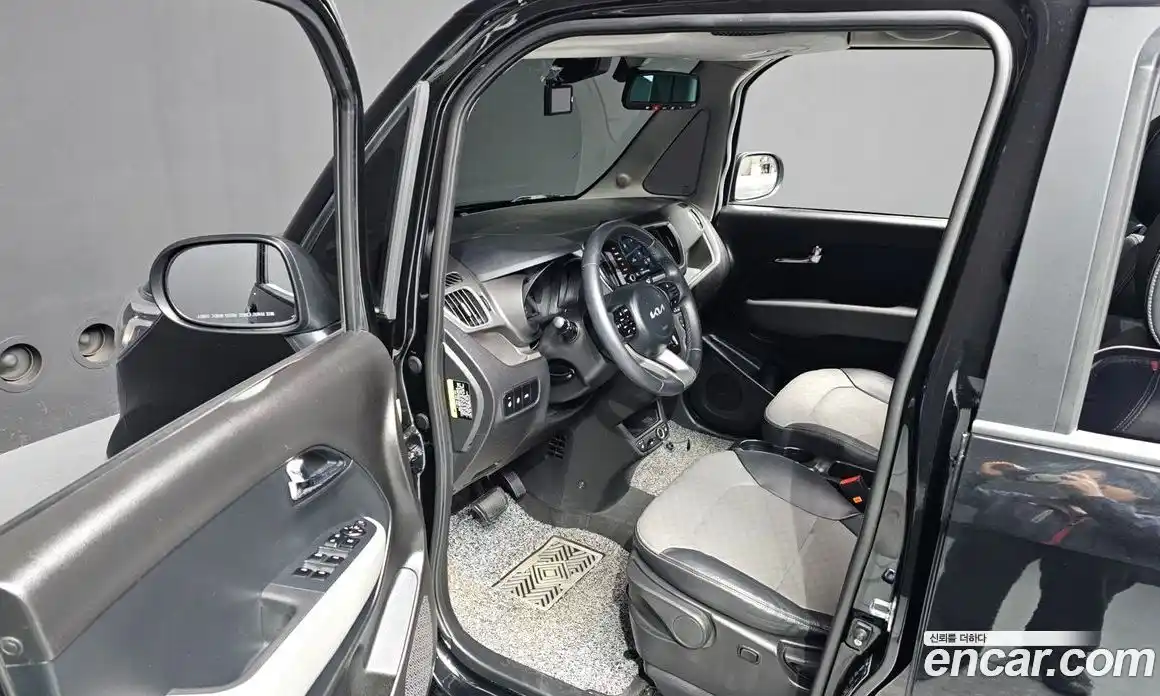 Kia Ray 2022 1.0 Автомат в Москве № 120162, фото 3