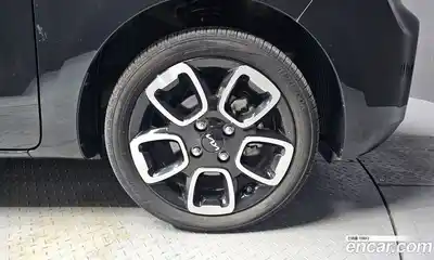 Kia Ray 2022 1.0 Автомат в Москве № 120162, миниатюра 6