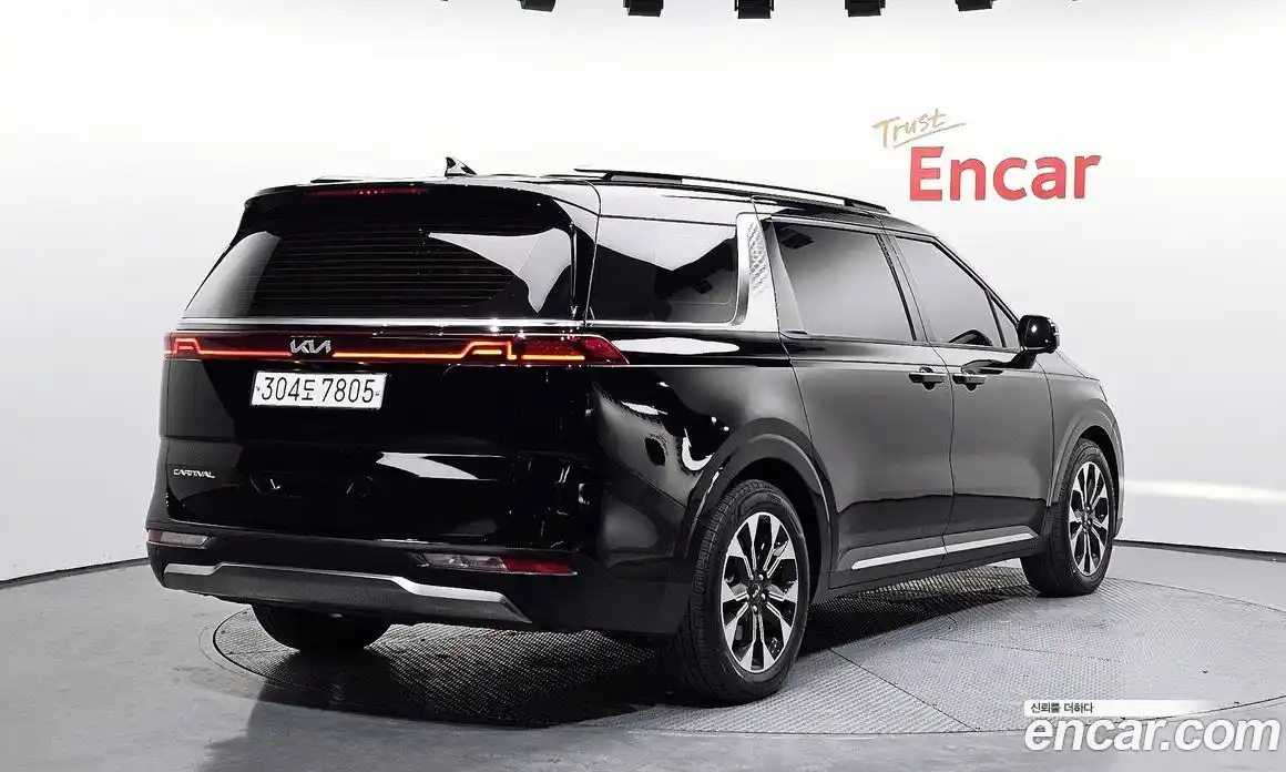 Kia Canival 2022 2.2 Автомат в Москве № 120637, фото 16