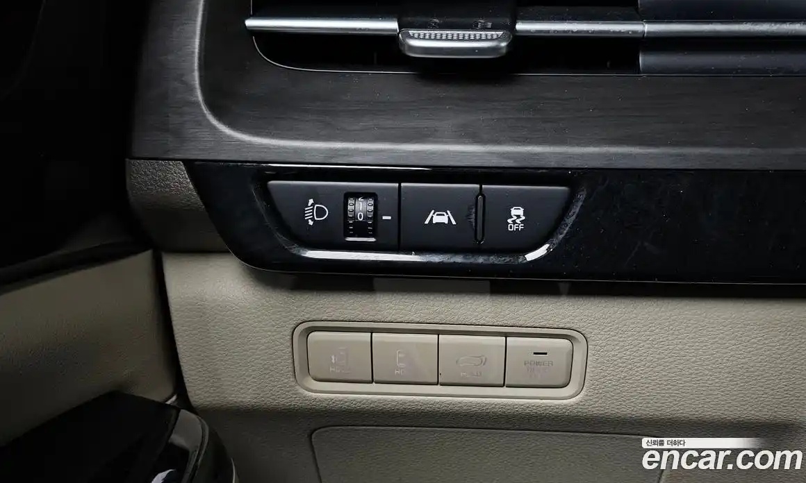 Kia Canival 2022 2.2 Автомат в Москве № 120637, фото 10