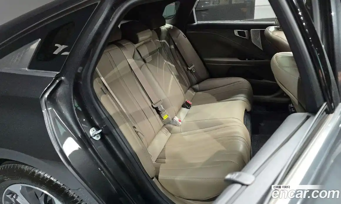 Kia K8 2022 1.6 Автомат в Москве № 121578, фото 19