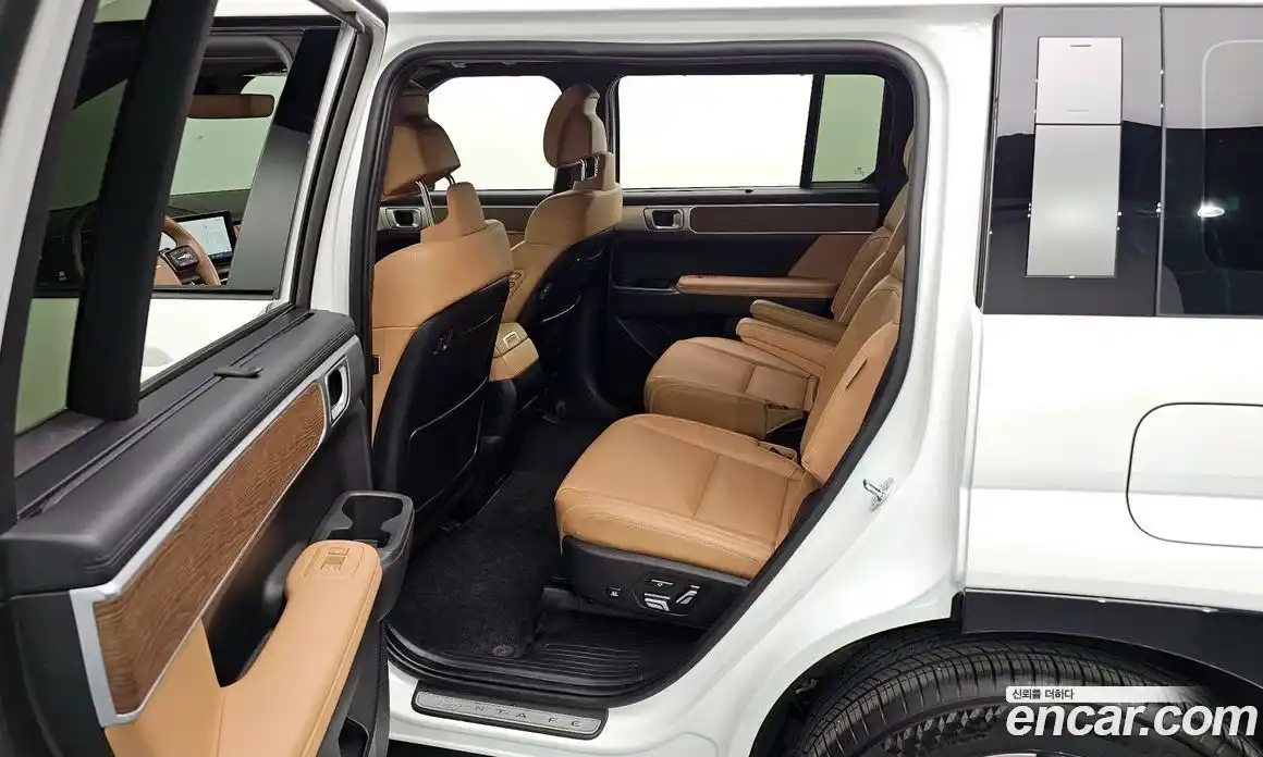 Hyundai Santa Fe 2024 1.6 Автомат в Москве № 124778, фото 11