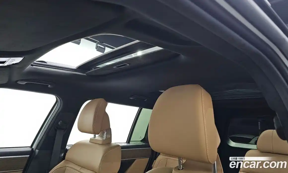 Hyundai Santa Fe 2024 1.6 Автомат в Москве № 124778, фото 19