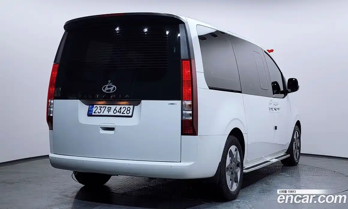 Hyundai Staria 2025 1.6 Автомат в Москве № 126201, фото 19