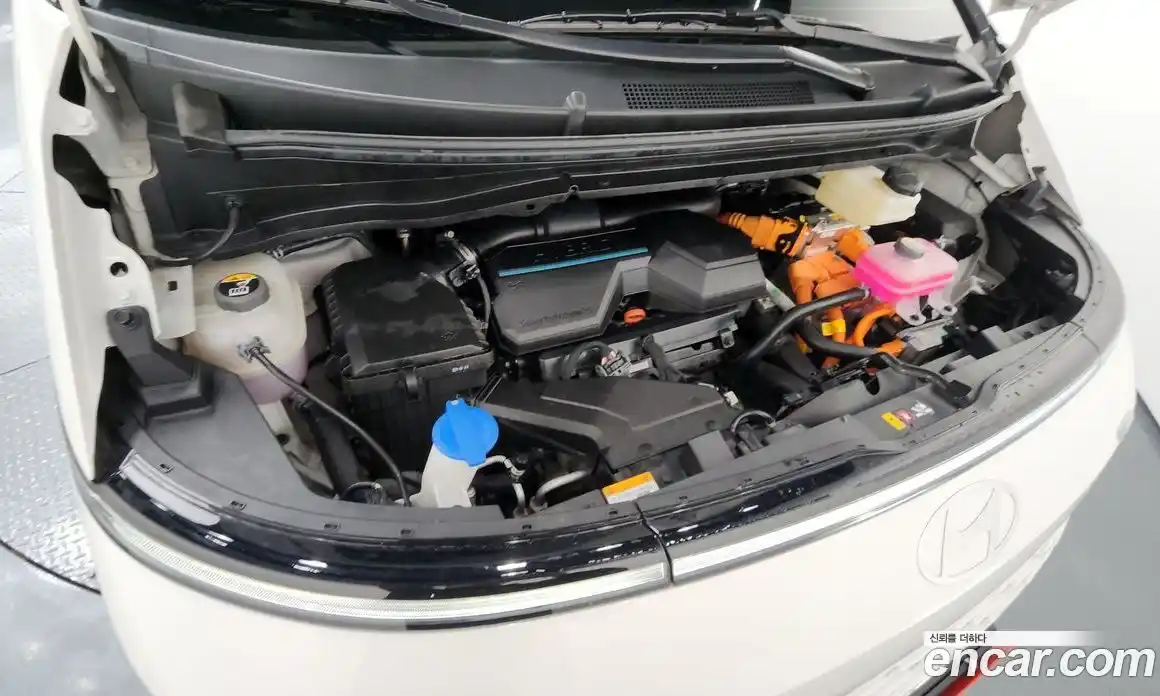 Hyundai Staria 2025 1.6 Автомат в Москве № 126201, фото 20