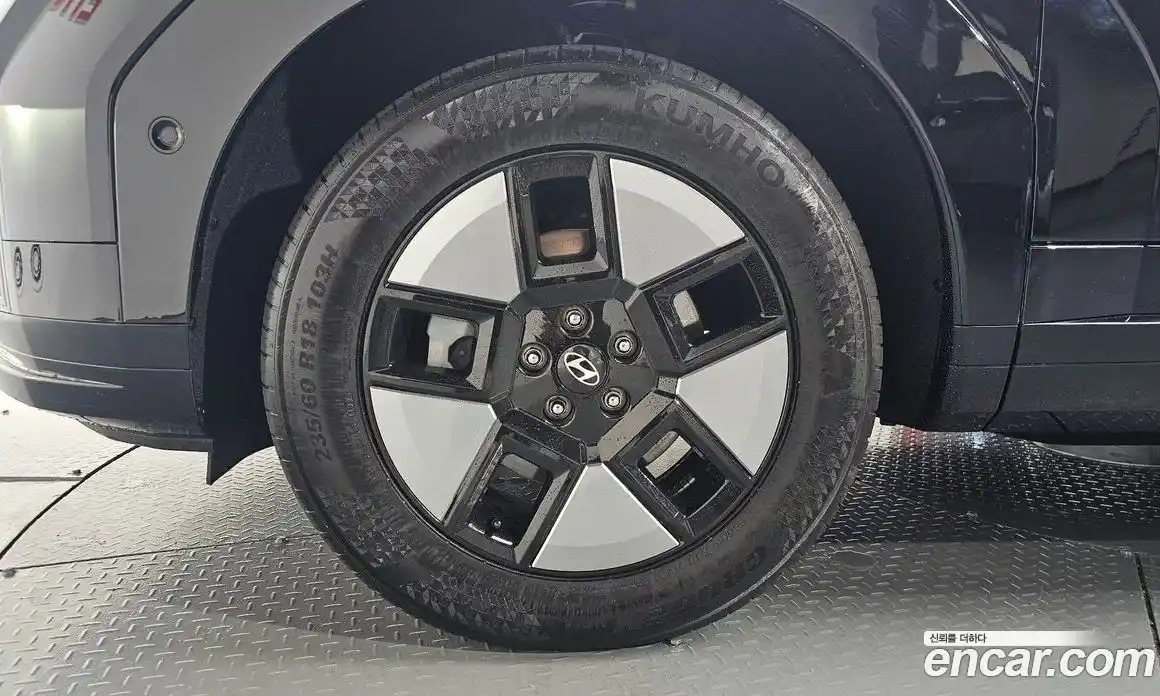 Hyundai Santa Fe 2024 1.6 Автомат в Москве № 130840, фото 19