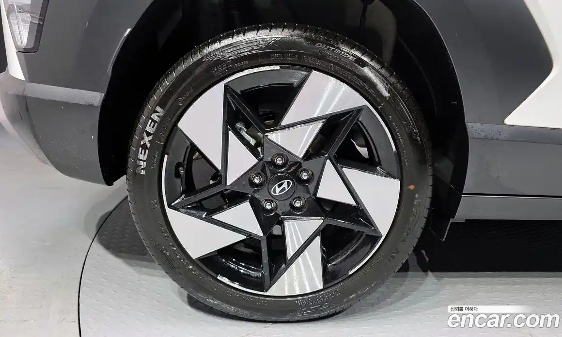 Hyundai Kona 2024 2.0 Автомат в Москве № 130901, фото 5