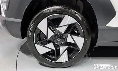 Hyundai Kona 2024 2.0 Автомат в Москве № 130901, миниатюра 5