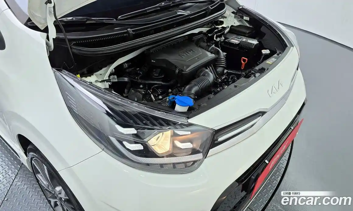 Kia Morning 2023 1.0 Автомат в Москве № 131178, фото 12