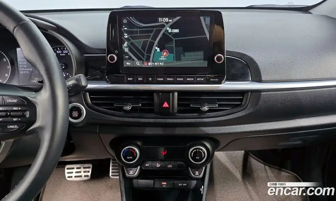 Kia Morning 2023 1.0 Автомат в Москве № 131178, фото 8