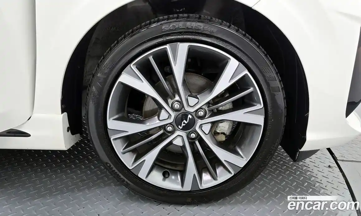 Kia Morning 2023 1.0 Автомат в Москве № 131178, фото 10