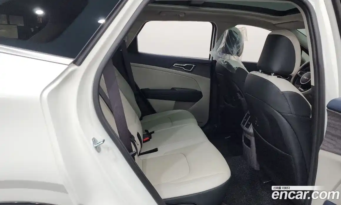 Kia Sportage 2022 1.6 Автомат в Москве № 132143, фото 18