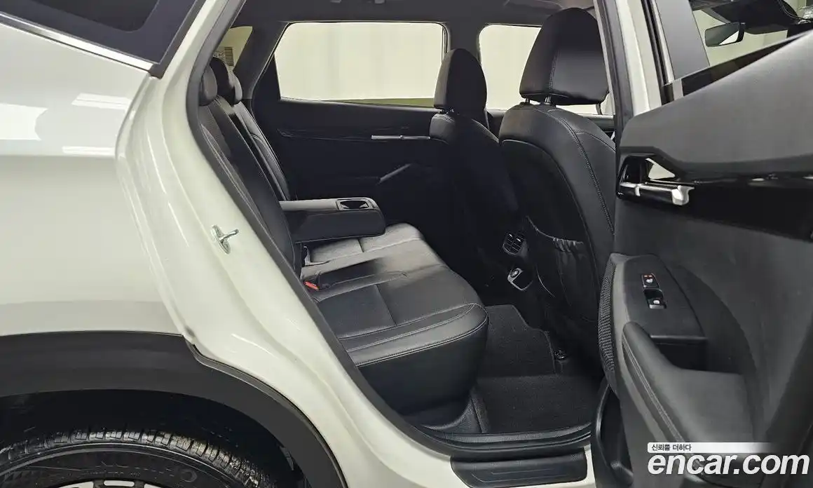 Kia Seltos 2022 1.6 Автомат в Москве № 132405, фото 11