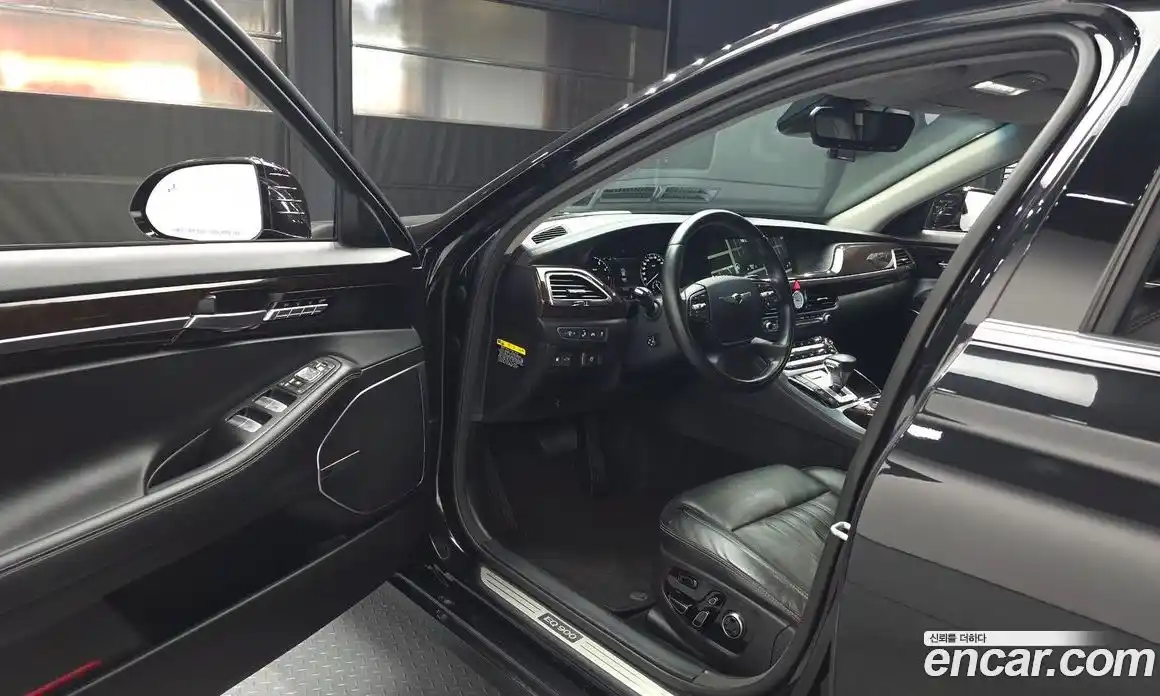 Genesis EQ900 2018 3.8 Автомат в Москве № 135130, фото 16