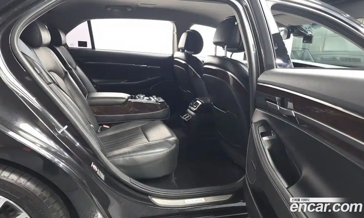 Genesis EQ900 2018 3.8 Автомат в Москве № 135130, фото 7