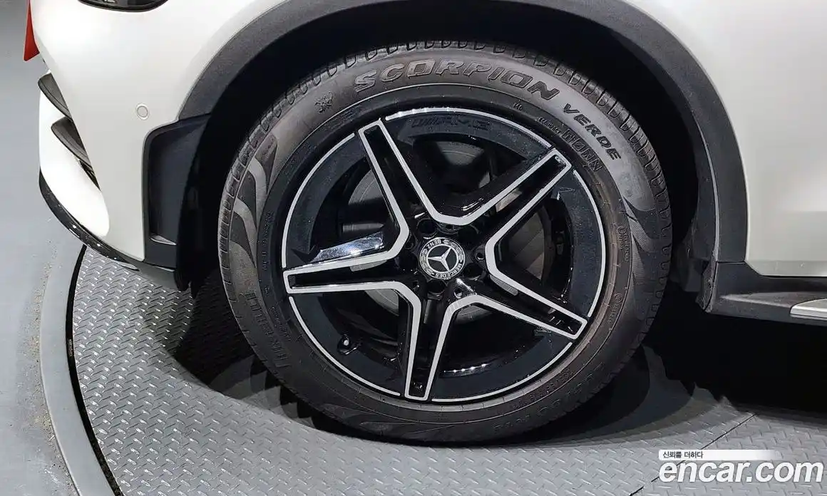 Mercedes-Benz GLC-Class 2023 2.0 Автомат в Москве № 137684, фото 6