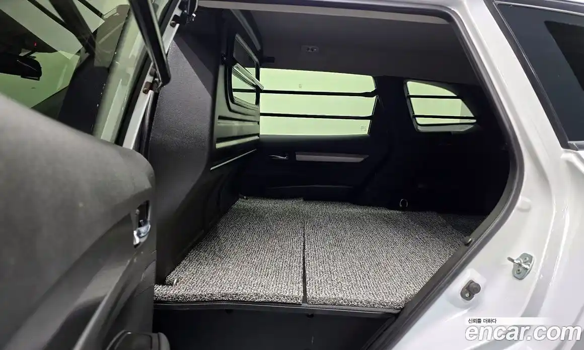 Renault QM6 2024 2.0 Автомат в Москве № 137727, фото 12