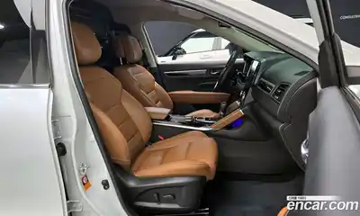 Renault QM6 2024 2.0 Автомат в Москве № 137727, миниатюра 10