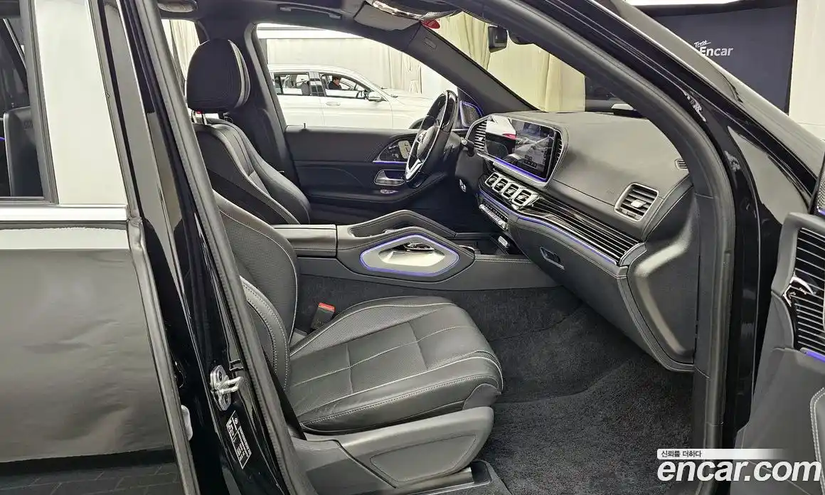 Mercedes-Benz GLS-Class 2023 4.0 Автомат в Москве № 138575, фото 1