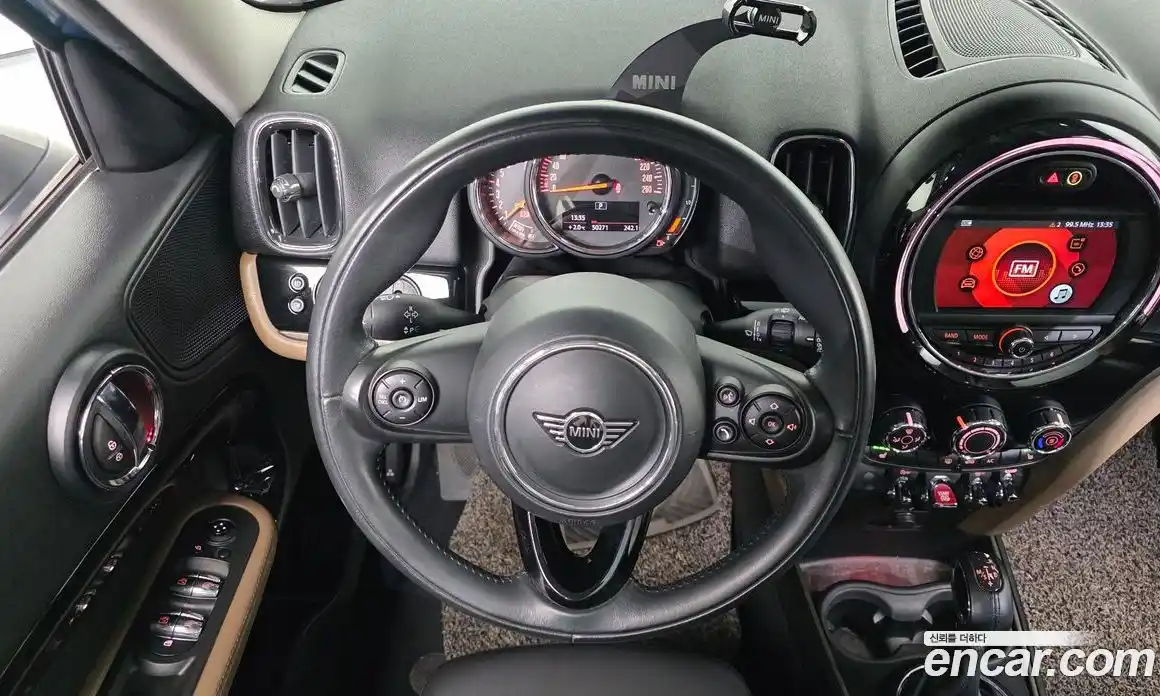 Mini Countryman 2019 1.5 Автомат в Москве № 145764, фото 14