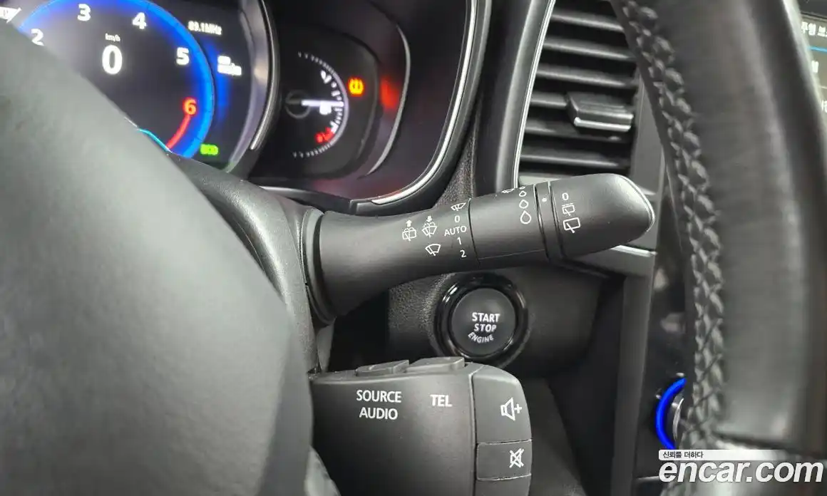 Renault QM6 2023 2.0 Автомат в Москве № 147320, фото 18