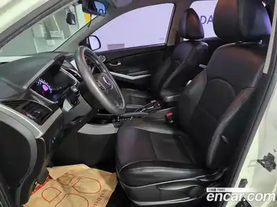 SsangYong Korando 2014 2.0 Автомат в Москве № 147395, миниатюра 11