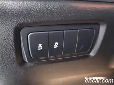 SsangYong Korando 2014 2.0 Автомат в Москве № 147395, миниатюра 7