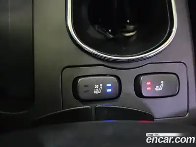 SsangYong Korando 2014 2.0 Автомат в Москве № 147395, миниатюра 9