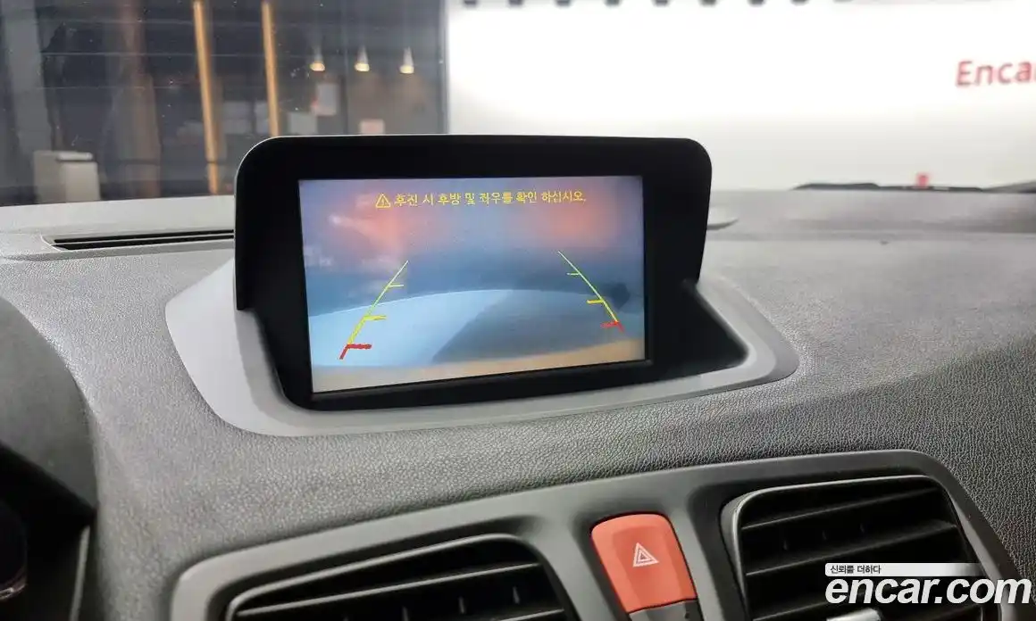 Renault SM3 2019 1.6 Автомат в Москве № 148053, фото 13