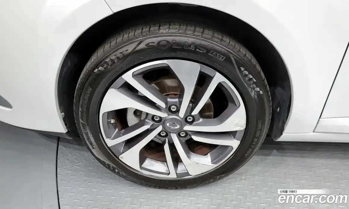 Renault SM3 2019 1.6 Автомат в Москве № 148053, фото 16