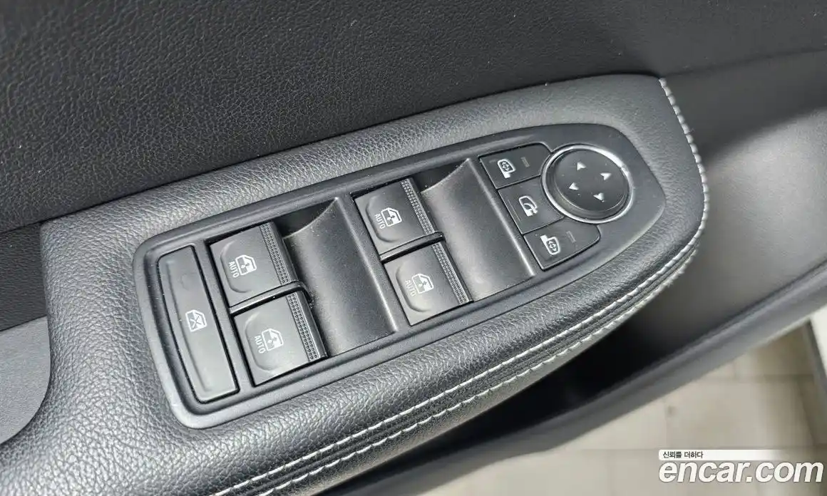 Renault XM3 2023 1.6 Автомат в Москве № 148511, фото 17